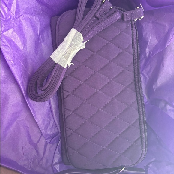 NWOT Vera Bradley (strap included) - Picture 11 of 11